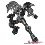MP-48+ Transformers Masterpiece Dark Amber Leo Prime
