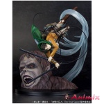 Attack on Titan: Levi vs. Beast Titan ver.